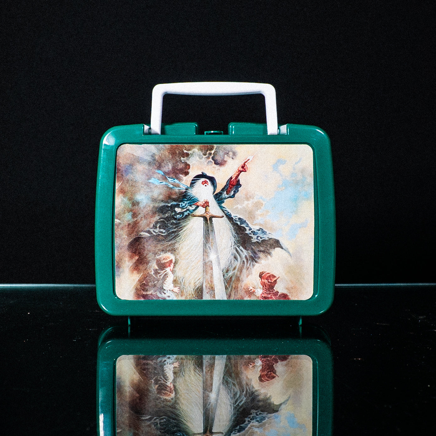 LOTR Lunchbox — lunchbox — angled view of full design — VCR Zone