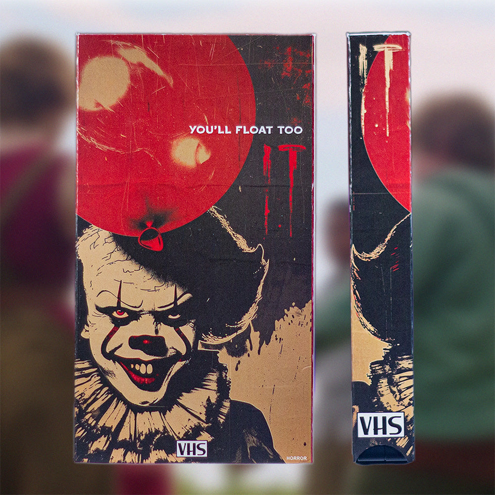 It VHS — cardboard sleeve — close-up of tape label with sleeve — VCR Zone