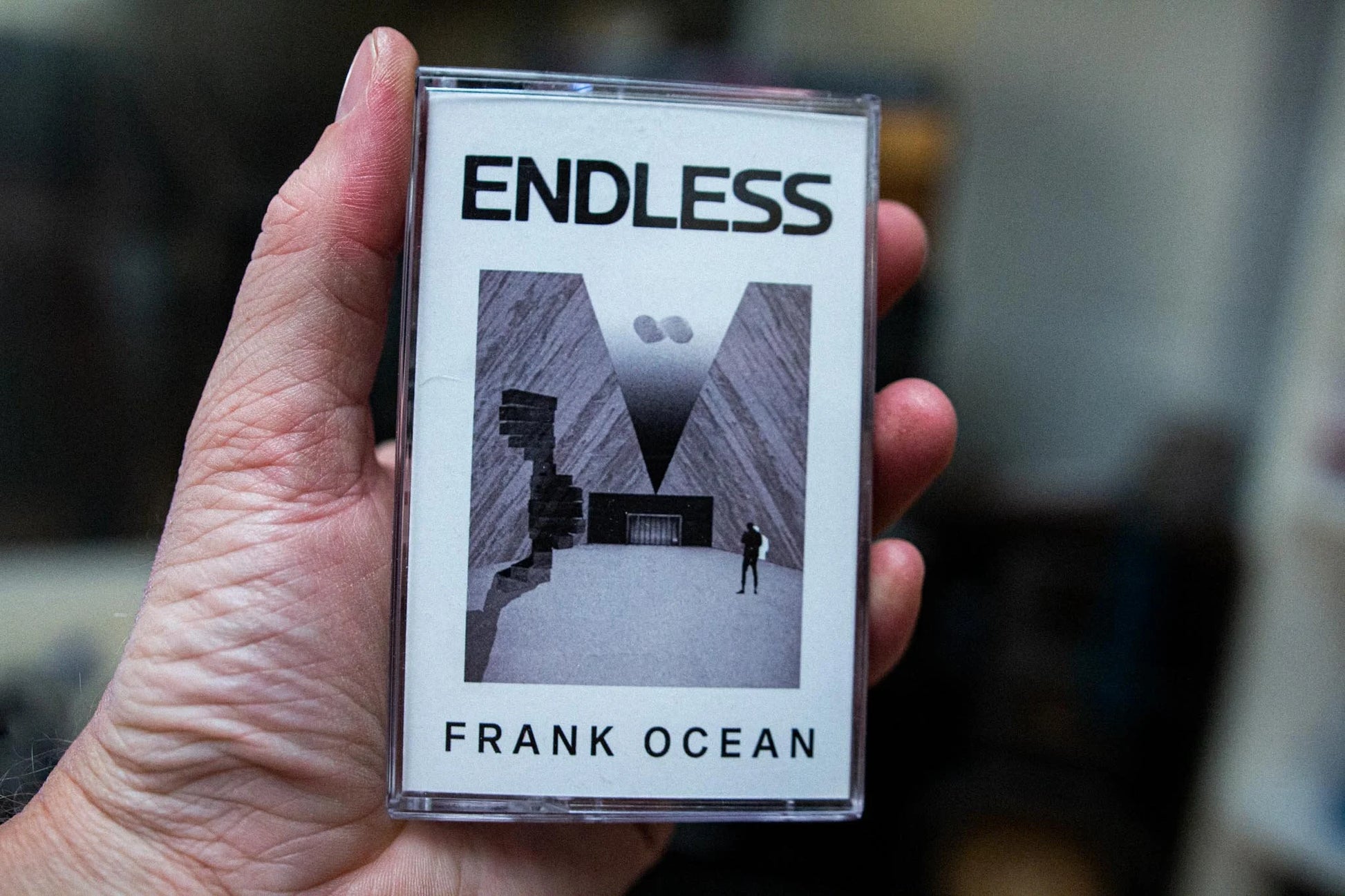 Endless — cassette — cassette with J-card — case and shell detail — VCR Zone