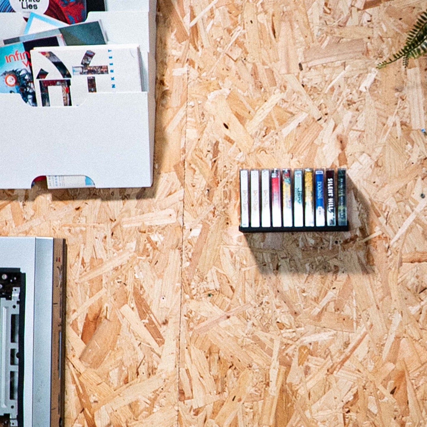 Cassette Wall storage shelf